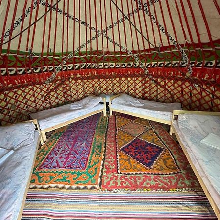 מלון Kek-Say Jaichy Yurt Camp מראה חיצוני תמונה