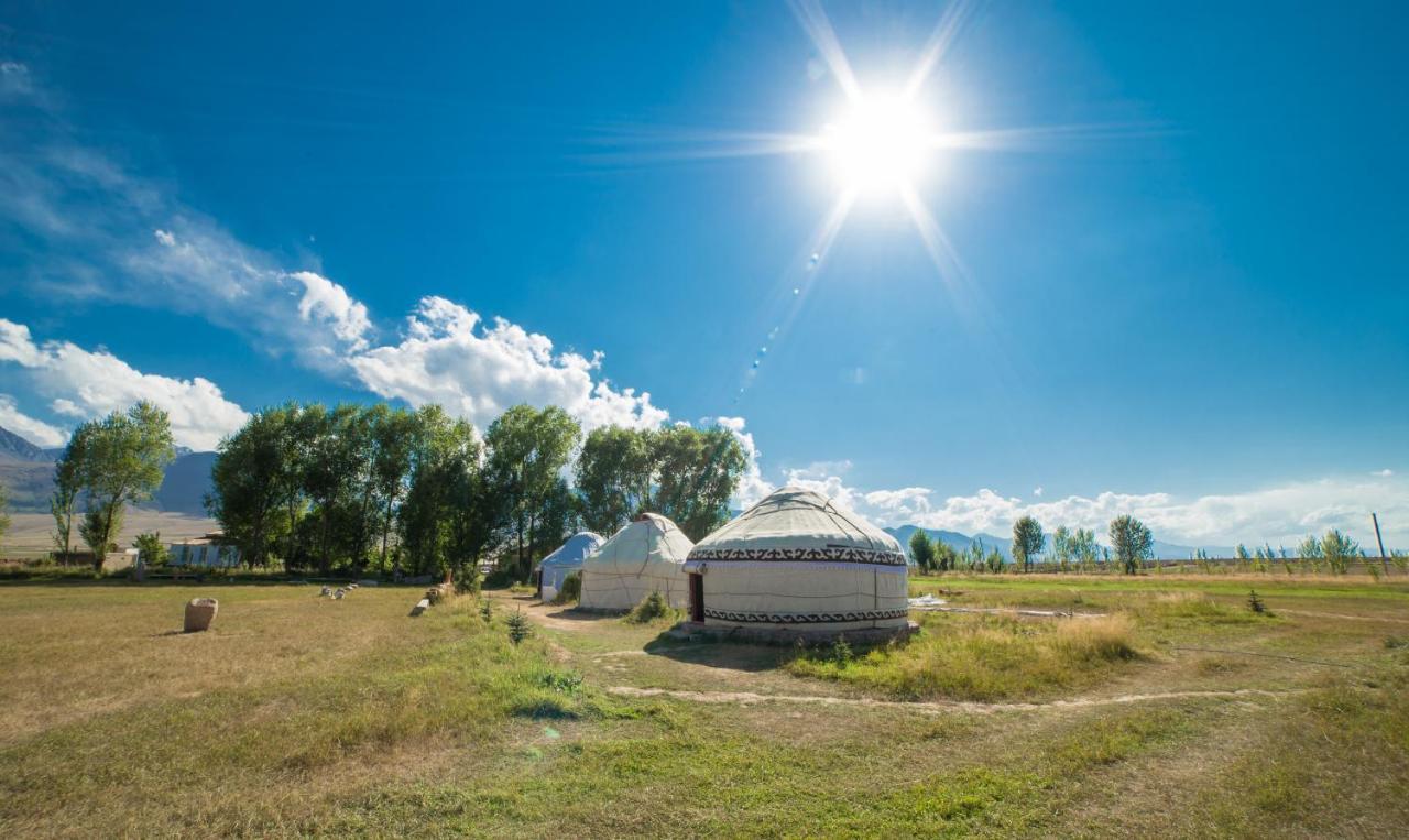 מלון Kek-Say Jaichy Yurt Camp מראה חיצוני תמונה